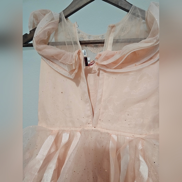 3 Girl Dresses - Picture 3 of 16